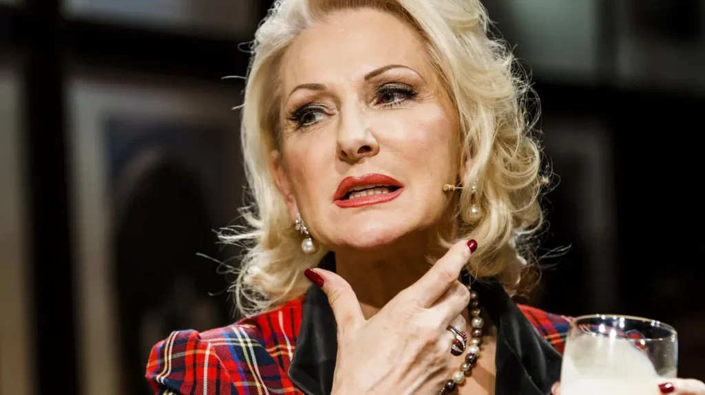 Désirée Nick Vermögen: Wie reich ist die Entertainerin? desiree nick vermögen